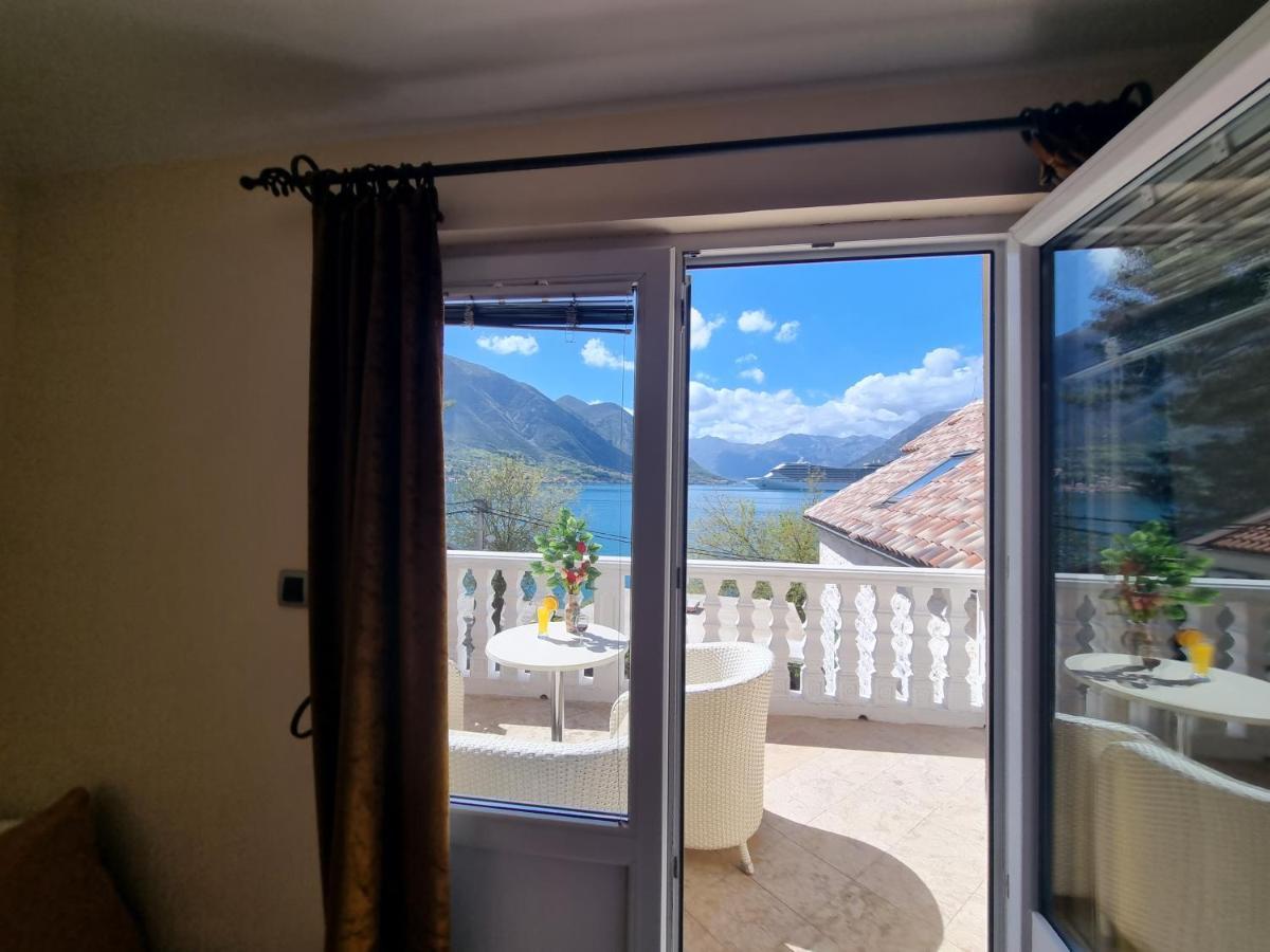Lovely Apartment Jovan 3,With A View Of The Bay And Free Wi-Fi Kotor Zewnętrze zdjęcie