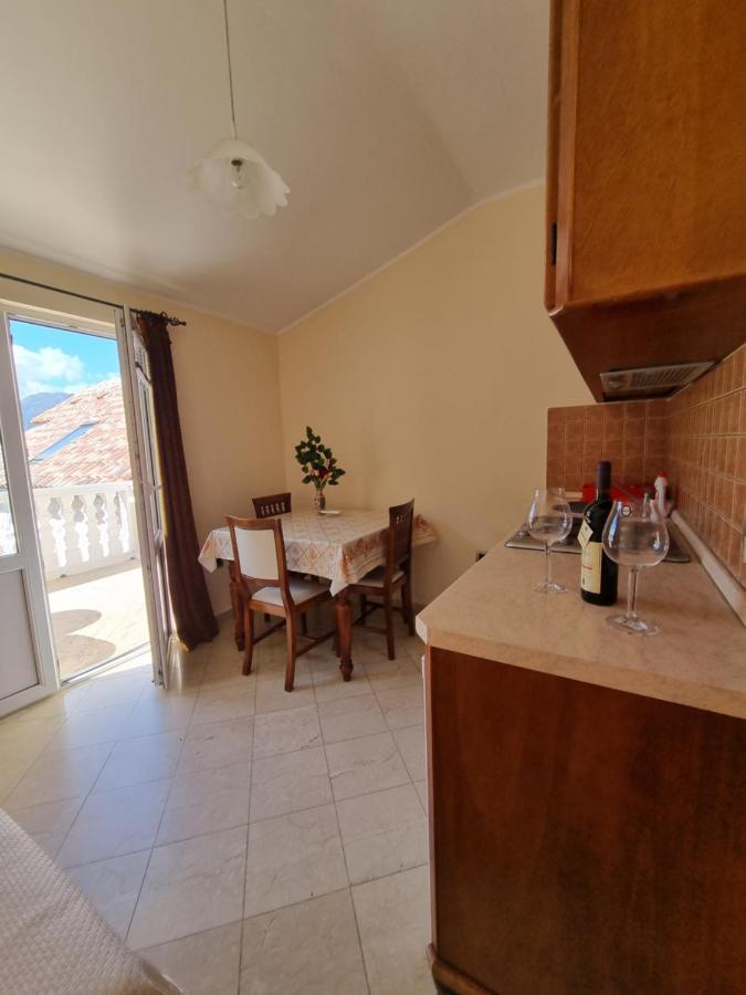 Lovely Apartment Jovan 3,With A View Of The Bay And Free Wi-Fi Kotor Zewnętrze zdjęcie