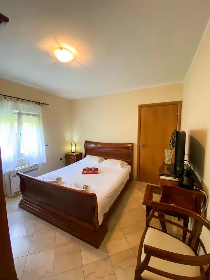 Lovely Apartment Jovan 3,With A View Of The Bay And Free Wi-Fi Kotor Zewnętrze zdjęcie